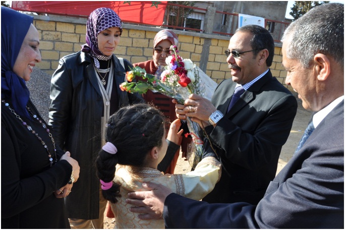 قافلة جمعية تنمية التعاون المدرسي بالجديدة في محطتها الثالثة بمدرسة تكني جماعة الحوزية 